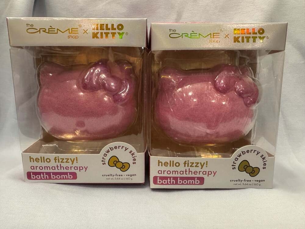 The Crème Shop x Hello Kitty Strawberry Skies Hello Fizzy Aromatherapy Bath Bomb